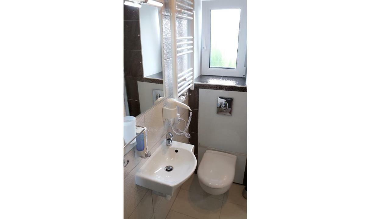 Hotel Mueller Residenz Zur S-Bahn Karlsfeld Exteriér fotografie